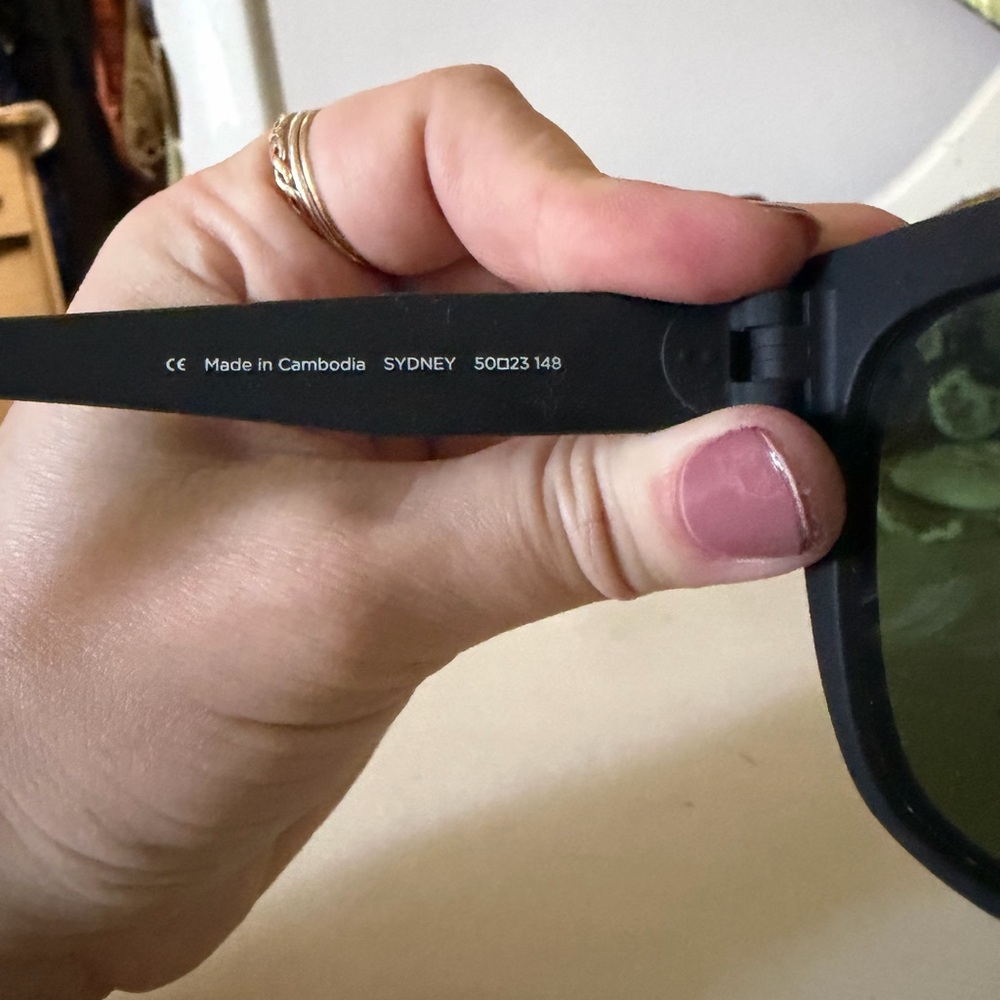 Toms Sunglasses - Picture 8 of 8